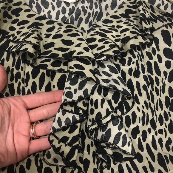 Boutique Leopard print spaghetti strap top - Picture 3 of 4